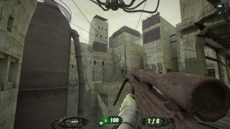 The player wields a sniper rifle in a city in Straftat