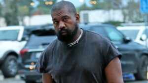 Kanye West arrives at this son's basketball game